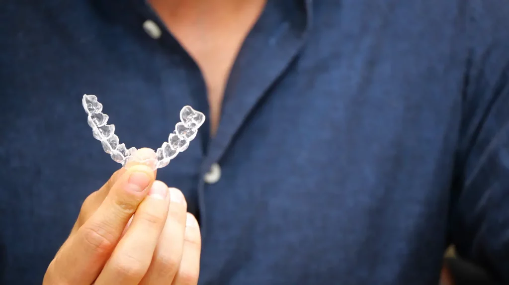 gouttière blanchiment dentaire à la maison